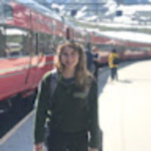 Meet your Posher, Michaela